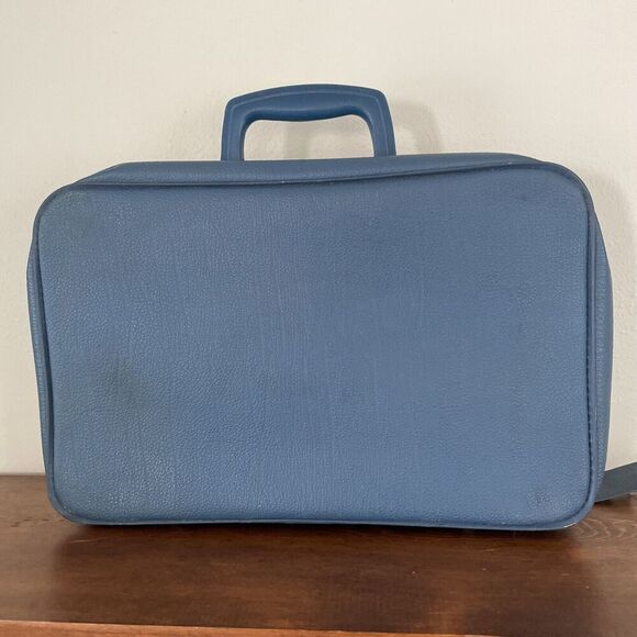 Vintage Bantam Travelware Overnight Suitcase Bag Blue Carry-on *READ* - Picture 2 of 13